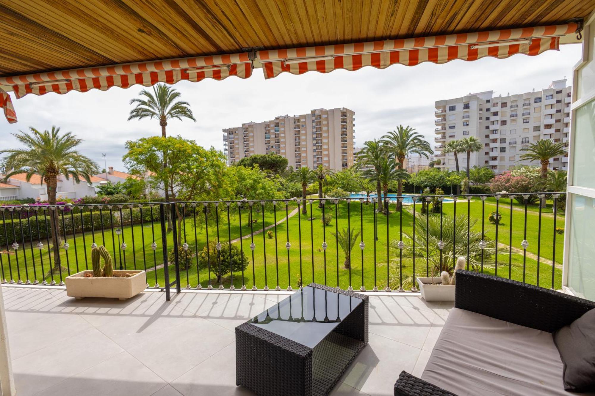 Residencia De Lujo Frente Al Mar Apartment Playa de Gandia Exterior foto