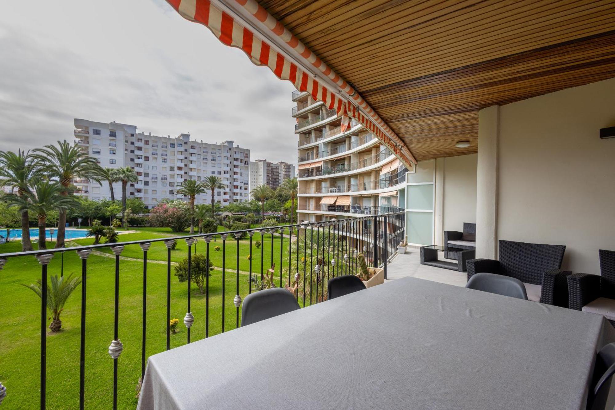 Residencia De Lujo Frente Al Mar Apartment Playa de Gandia Exterior foto